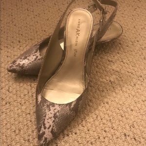 Anne Klein iFlex kitten heels